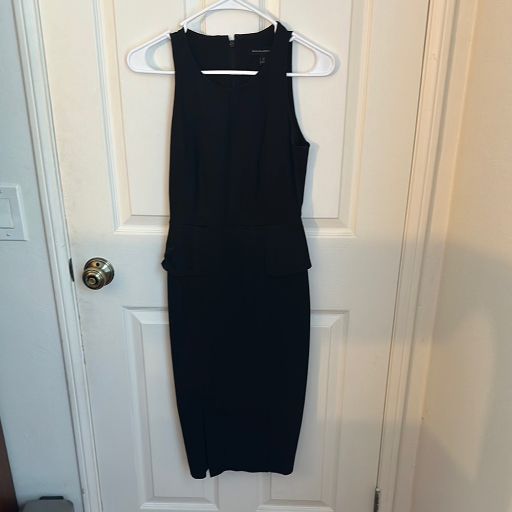Elegant Black Sleeveless Dress